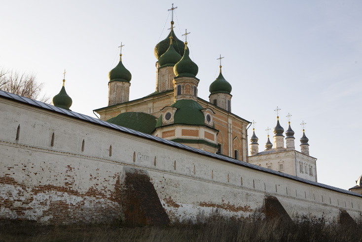 Monastery in Pereslavl-Zalessky, one of the 'Golden Ring' towns near Moscow Monastery in Pereslavl-Zalessky, one of the 'Golden Ring' towns near Moscow