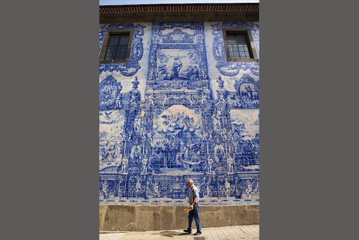 Azulejo panel covering exterior wall of the Igreja do Carmo Azulejo panel covering exterior wall of the Igreja do Carmo