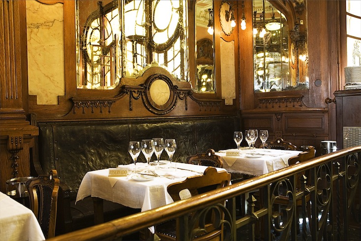 The Majestic Cafe in Porto is a beautiful Art Nouveau establishment in the Rua Santa Catarina. The Majestic Cafe in Porto is a beautiful Art Nouveau establishment in the Rua Santa Catarina.